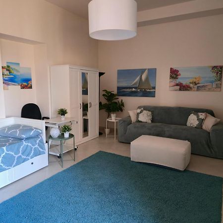 Delightful Relaxing Home With Heated Pool Near Catania, Taormina, The Sea And Mount Etna Giarre Ngoại thất bức ảnh